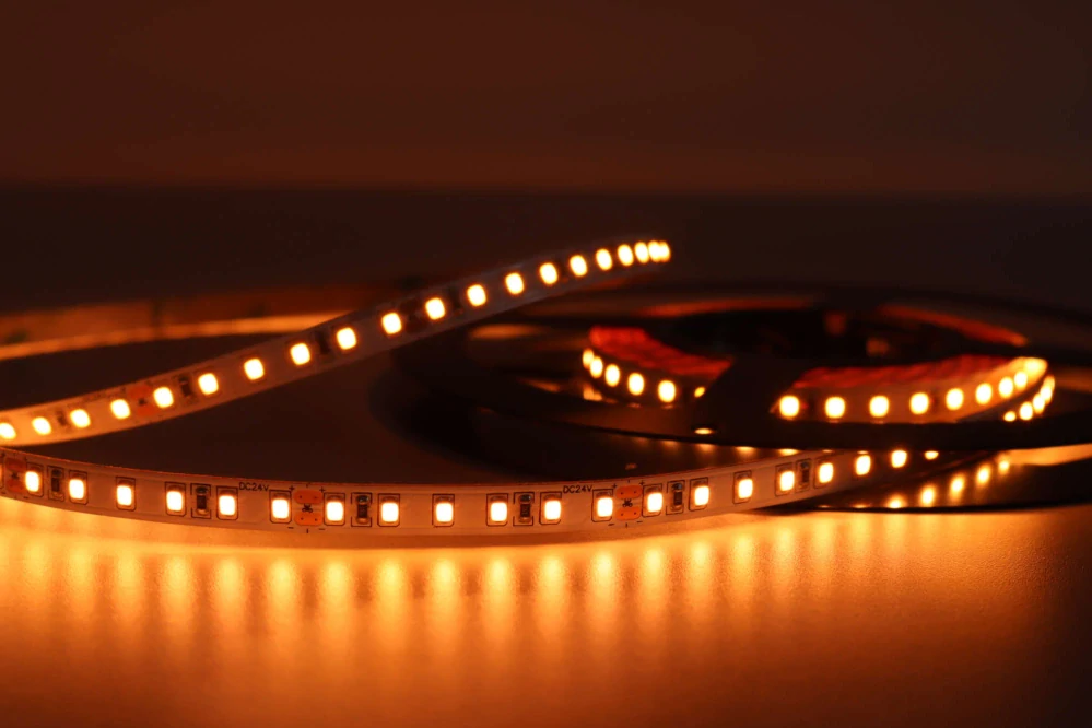 Večerní LED pásek ORANŽOVKA bez modrého světla 1600K 10W/m