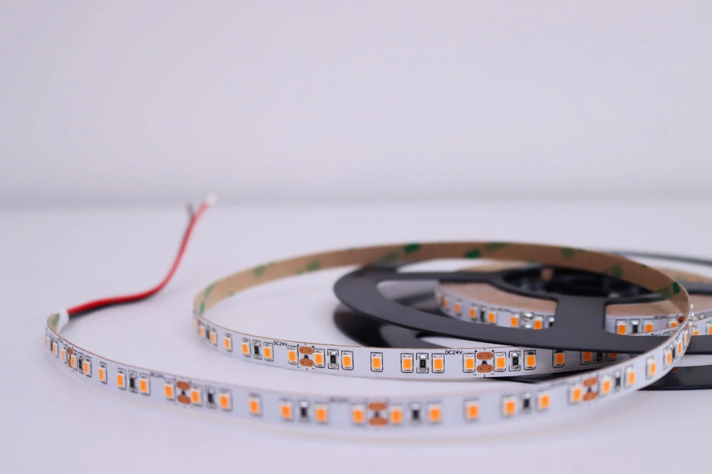 Večerní LED pásek ORANŽOVKA bez modrého světla 1600K 10W/m